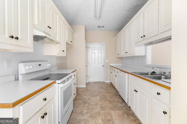 314 Apache Drive, Canton, GA 30115