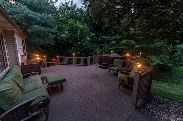 2200 E Boonville New Harmony Road, Evansville, IN 47725