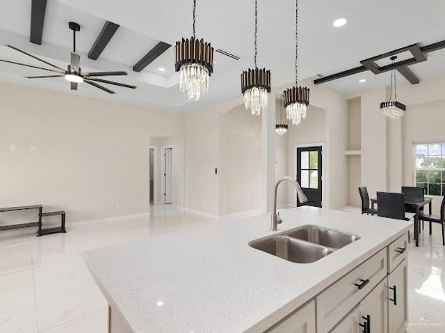 332 Alazan Lane, Alamo, TX 78516