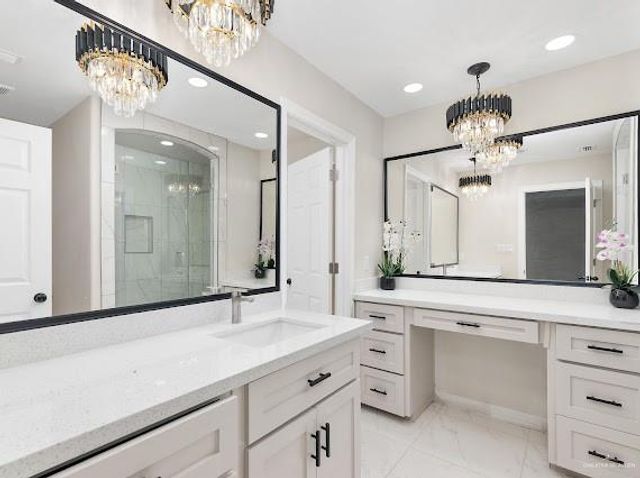 332 Alazan Lane, Alamo, TX 78516