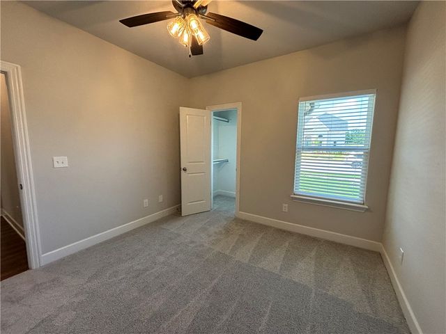 1431 Overcup Oak Lane, Bentonville, AR 72713