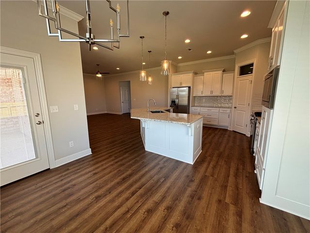 1431 Overcup Oak Lane, Bentonville, AR 72713