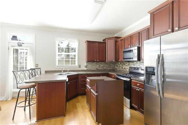 140 Revolutionary Drive, Hampton, GA 30228