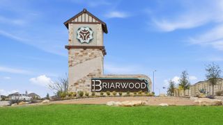 25533 Farmers Crop LN, Elgin, TX 78621