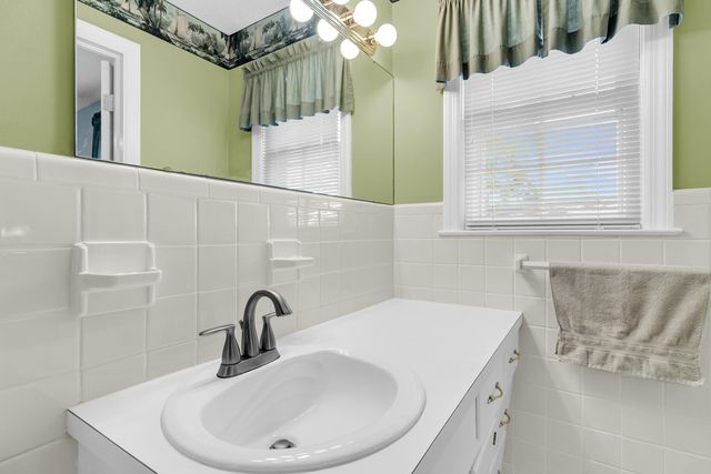 1016 Wheeler Drive, Hanahan, SC 29410