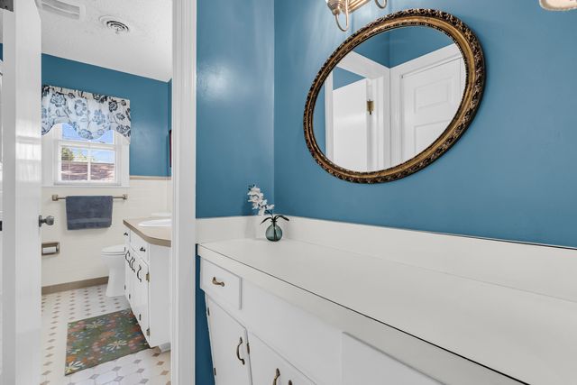 1016 Wheeler Drive, Hanahan, SC 29410