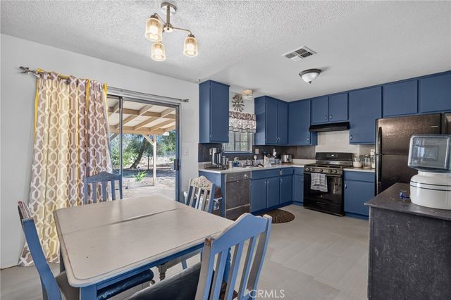 10821 E Avenue R14, Littlerock, CA 93543