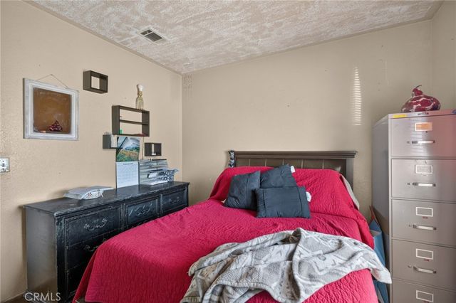 10821 E Avenue R14, Littlerock, CA 93543