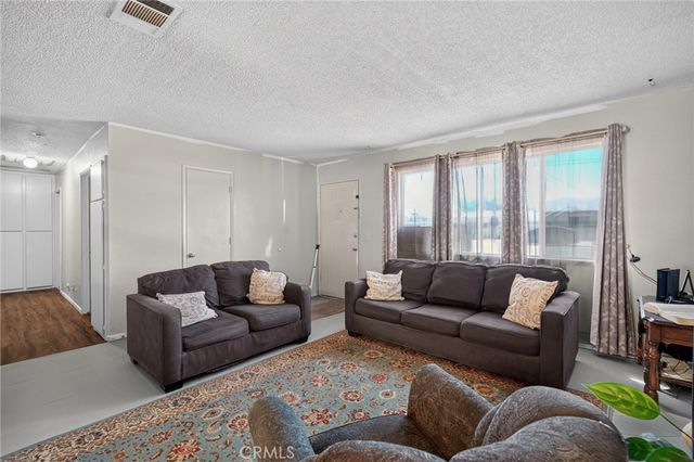 10821 E Avenue R14, Littlerock, CA 93543