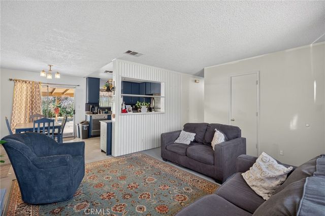 10821 E Avenue R14, Littlerock, CA 93543