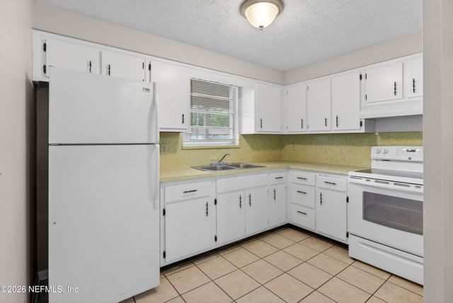 4257 PACKARD Drive, Jacksonville, FL 32246