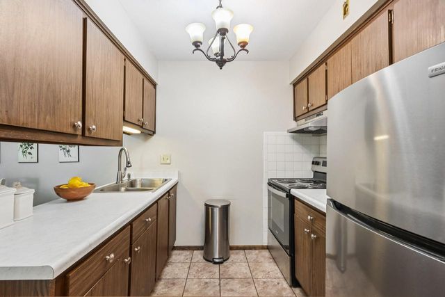 8515 W Waterford AVENUE #1, Greenfield, WI 53228