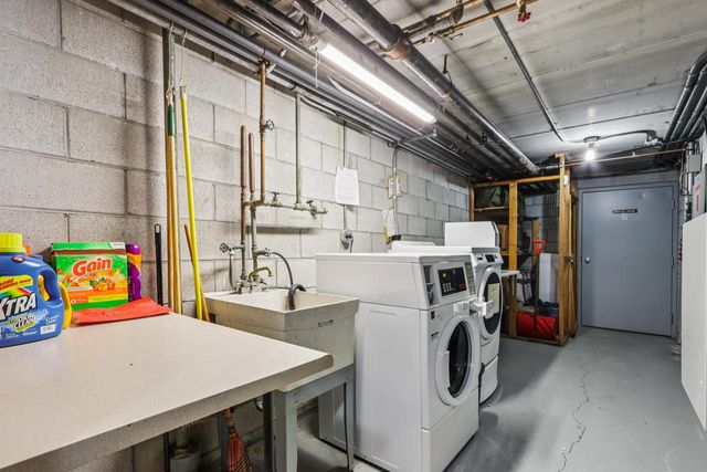 8515 W Waterford AVENUE #1, Greenfield, WI 53228