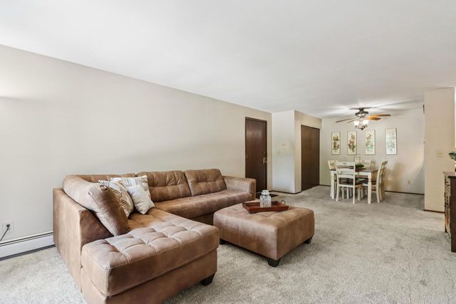 8515 W Waterford AVENUE #1, Greenfield, WI 53228
