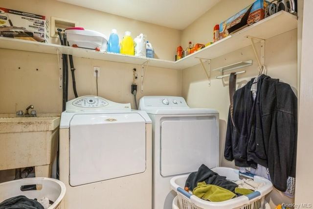 236 N Richmond Avenue, Massapequa, NY 11758