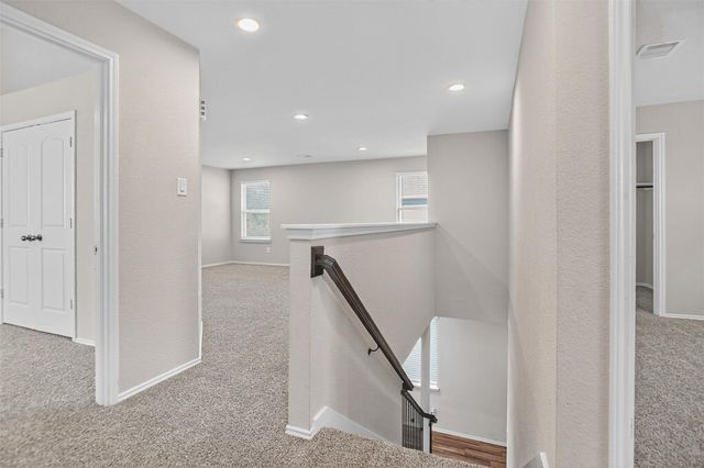 9205 Inland Leather Lane, Conroe, TX 77385