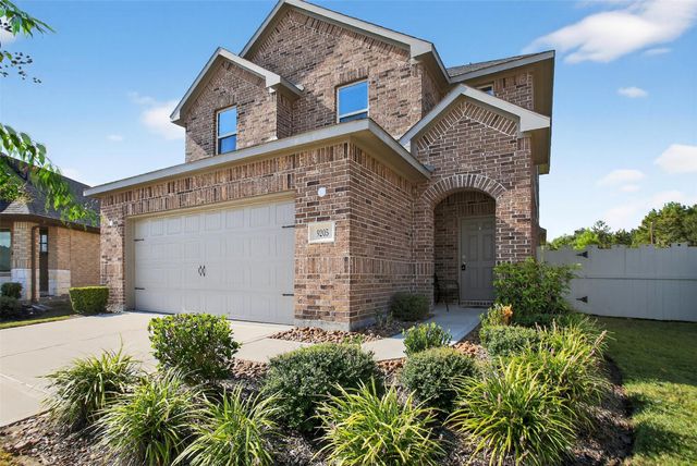 9205 Inland Leather Lane, Conroe, TX 77385