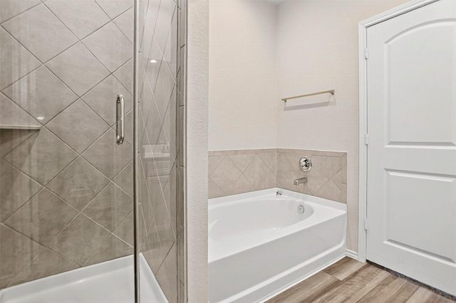 9205 Inland Leather Lane, Conroe, TX 77385