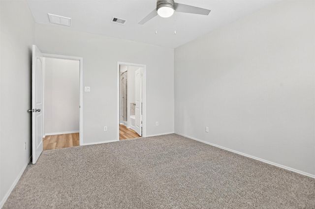 9205 Inland Leather Lane, Conroe, TX 77385