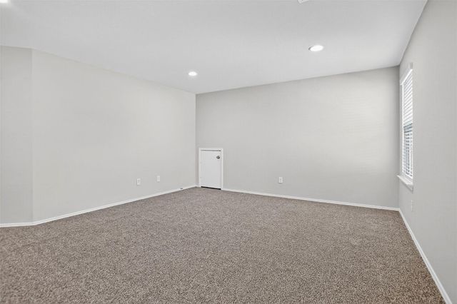 9205 Inland Leather Lane, Conroe, TX 77385