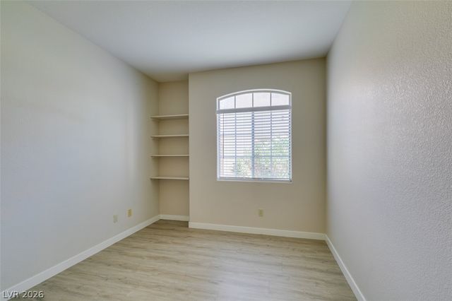 8301 Boseck Drive 115, Las Vegas, NV 89145