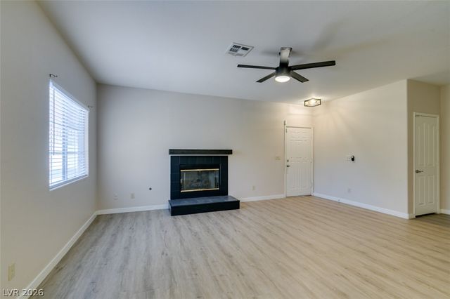 8301 Boseck Drive 115, Las Vegas, NV 89145