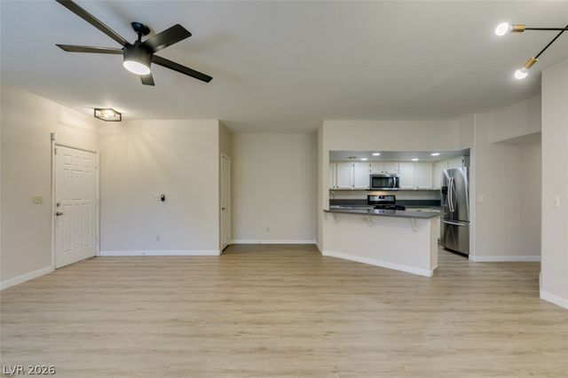 8301 Boseck Drive 115, Las Vegas, NV 89145