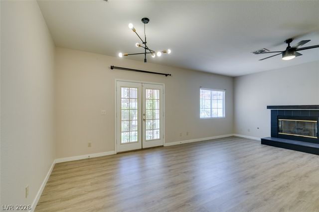 8301 Boseck Drive 115, Las Vegas, NV 89145