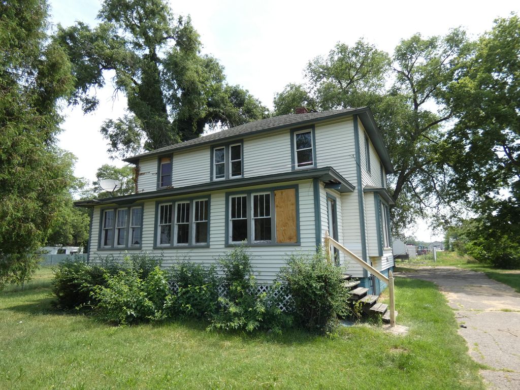 2529 Somerlayton Road, Benton Charter Twp, MI 49022