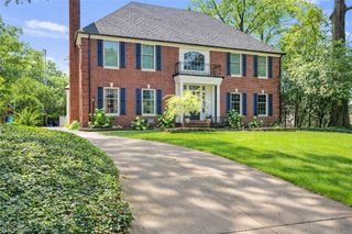 20962 Sydenham Road, Shaker Heights, OH 44122