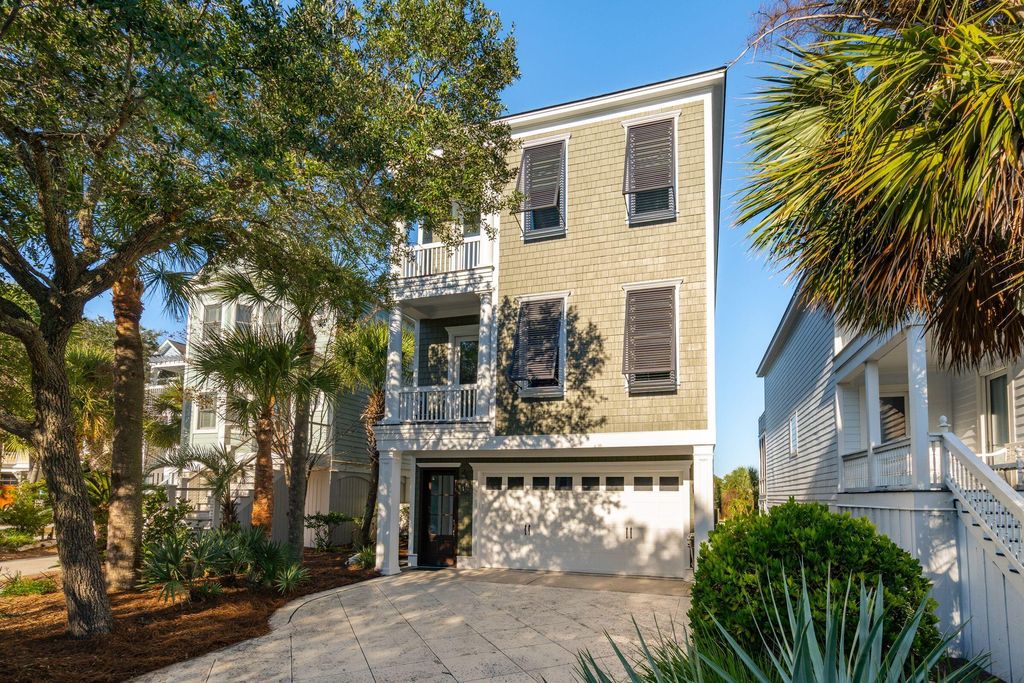 25 Ocean Point Drive, Isle Of Palms, SC 29451