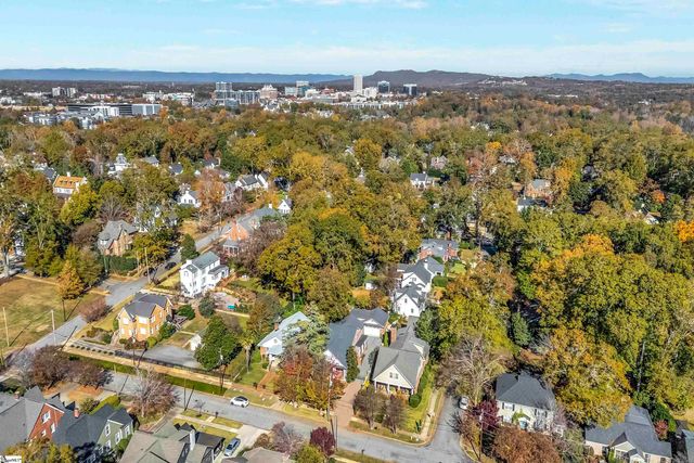 607 Crescent Avenue, Greenville, SC 29601