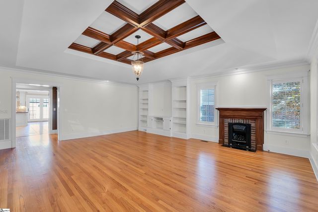 607 Crescent Avenue, Greenville, SC 29601