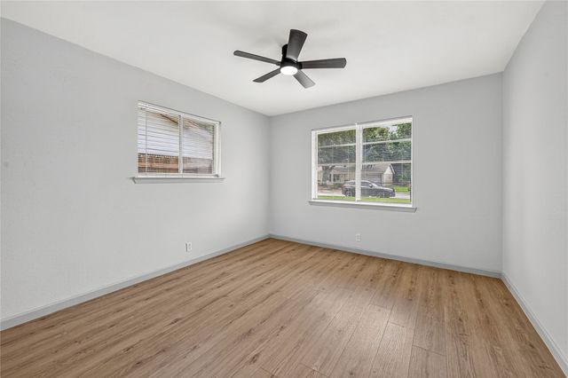 2507 Foxcroft Circle, Denton, TX 76209