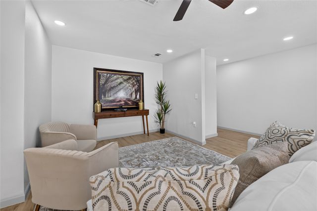 2507 Foxcroft Circle, Denton, TX 76209