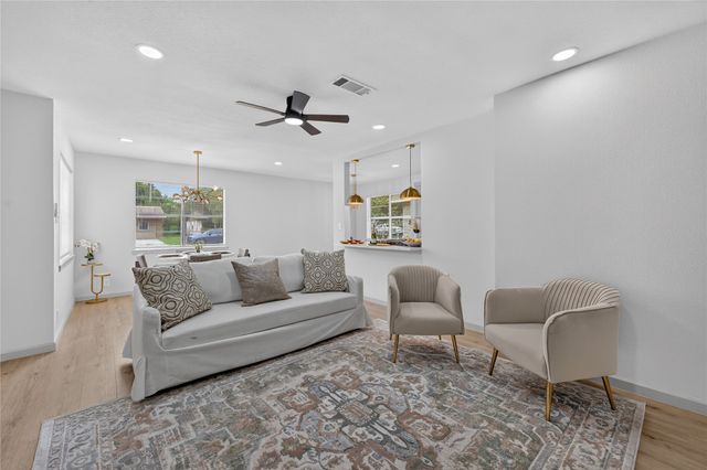 2507 Foxcroft Circle, Denton, TX 76209