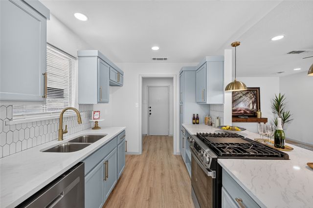 2507 Foxcroft Circle, Denton, TX 76209