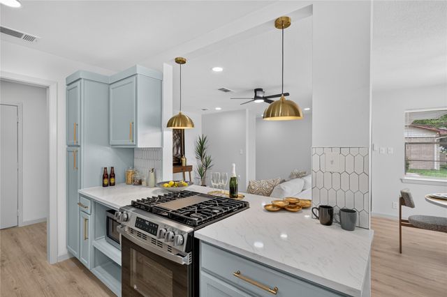 2507 Foxcroft Circle, Denton, TX 76209