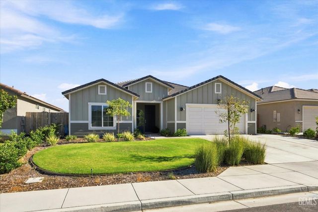 10301 Huslia River Avenue, Bakersfield, CA 93311