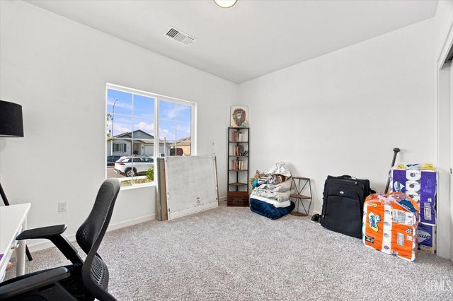 10301 Huslia River Avenue, Bakersfield, CA 93311