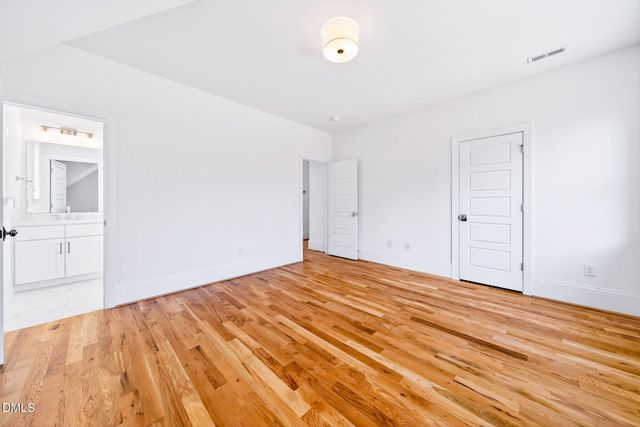 7829 Penny Road, Raleigh, NC 27606