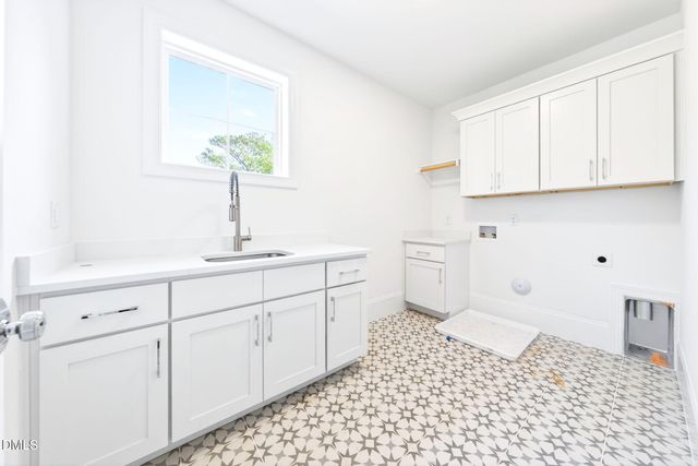 7829 Penny Road, Raleigh, NC 27606