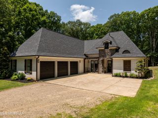 5205 Polk Lane, Olive Branch, MS 38654