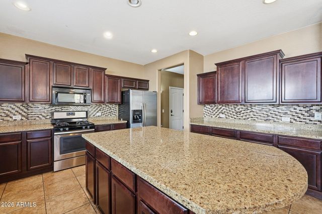 138 N 110th Avenue, Avondale, AZ 85323