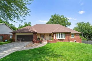 12800 E 38TH Street S, Independence, MO 64055