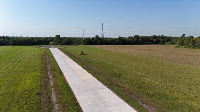 1610 Rymal Ranch Rd, Algoa, TX 77511