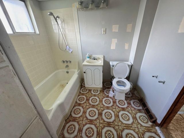 1288 Hart Road, Columbus, OH 43223