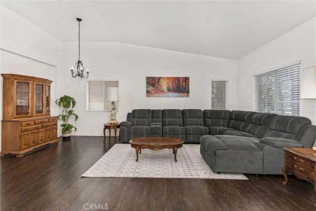 15559 Skylark Avenue, Fontana, CA 92336