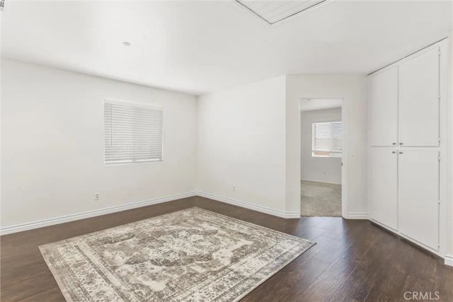 15559 Skylark Avenue, Fontana, CA 92336