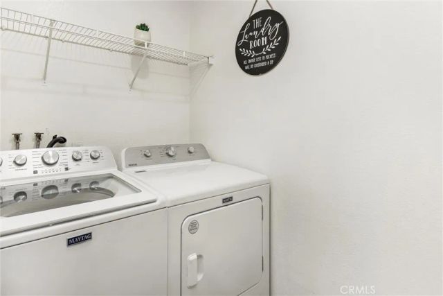 15559 Skylark Avenue, Fontana, CA 92336